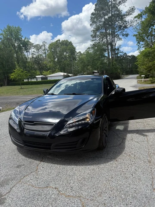 2012 Hyundai Genesis Coupe - Image 7 of 13