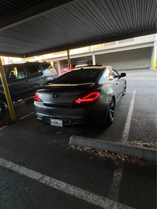 2012 Hyundai Genesis Coupe - Image 5 of 5