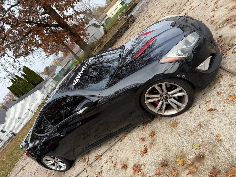 2012 Hyundai Genesis Coupe - Image 8 of 14