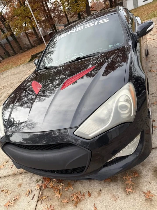 2012 Hyundai Genesis Coupe - Image 5 of 14