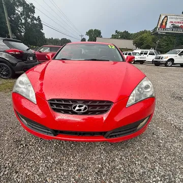 2012 Hyundai Genesis Coupe 3.8 Coupe 2D