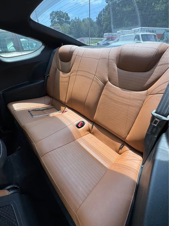 2012 Hyundai Genesis Coupe - Image 6 of 9