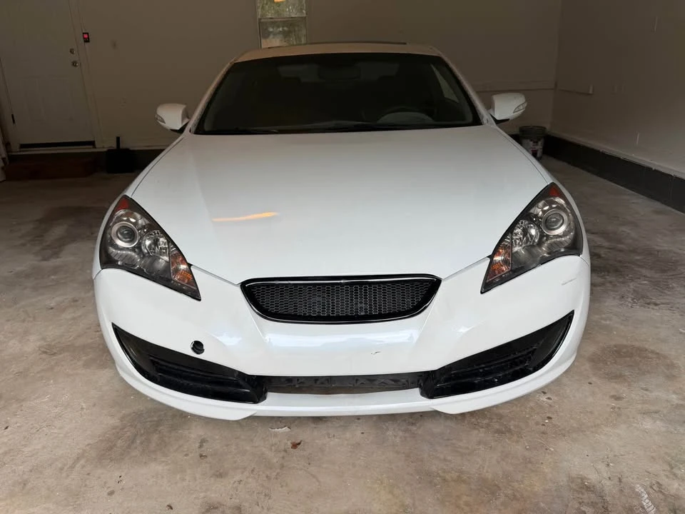 2012 Hyundai Genesis Coupe - Image 5 of 11