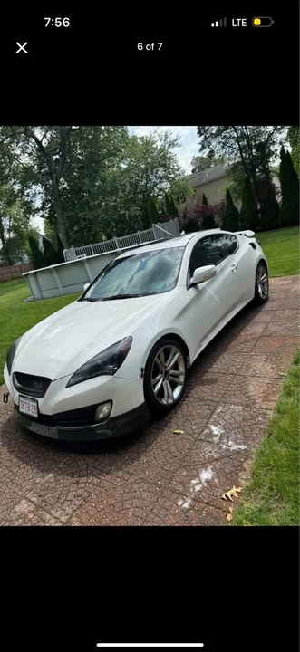 2012 Hyundai Genesis Coupe - Image 6 of 7