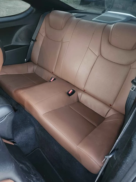 2012 Hyundai Genesis Coupe - Image 10 of 12