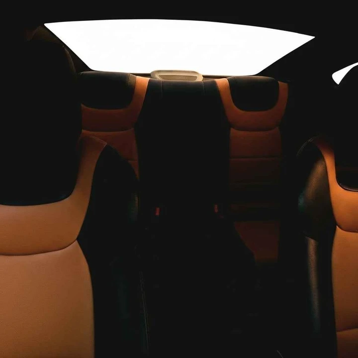 2012 Hyundai Genesis Coupe - Image 10 of 13