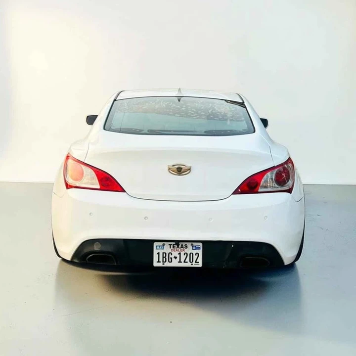 2012 Hyundai Genesis Coupe - Image 5 of 13