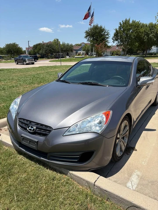 2012 Hyundai Genesis Coupe - Image 3 of 7