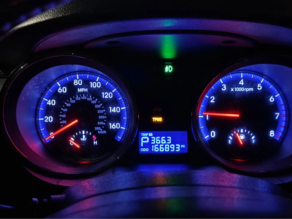 2012 Hyundai Genesis Coupe - Image 6 of 6