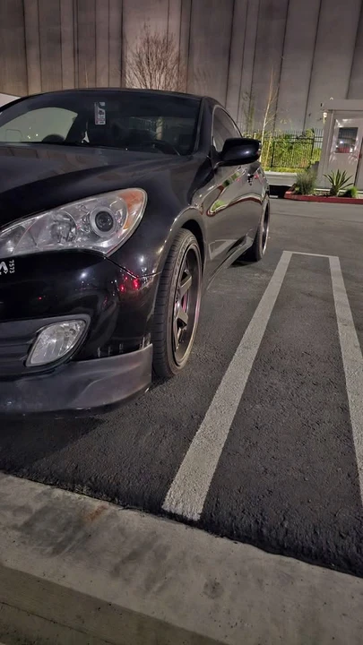 2012 Hyundai Genesis Coupe - Image 6 of 7