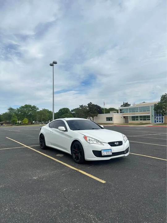 2012 Hyundai Genesis Coupe - Image 6 of 15