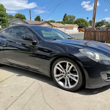 2012 Hyundai Genesis Coupe 3.8 R-Spec