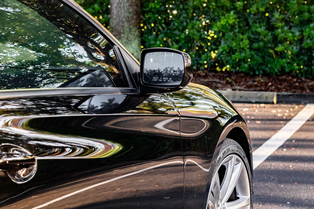 2012 Hyundai Genesis Coupe - Image 26 of 31