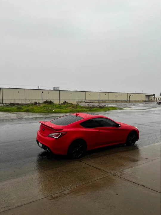2012 Hyundai Genesis Coupe - Image 3 of 4