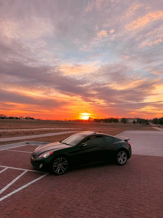 2012 Hyundai Genesis Coupe - Image 8 of 8