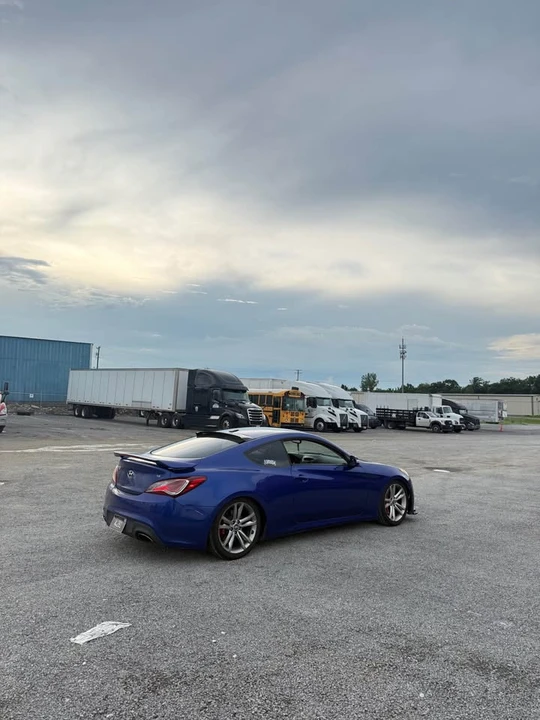 2012 Hyundai Genesis Coupe - Image 2 of 6
