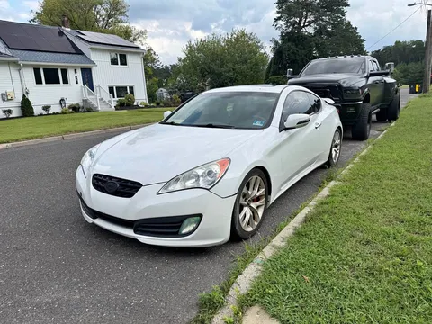 2012 Hyundai Genesis Coupe 3.8 Track Coupe 2D