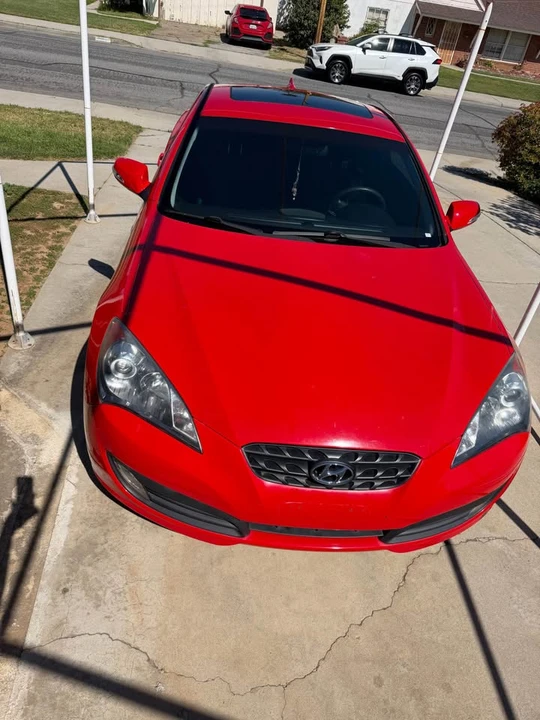 2012 Hyundai Genesis Coupe - Image 9 of 11
