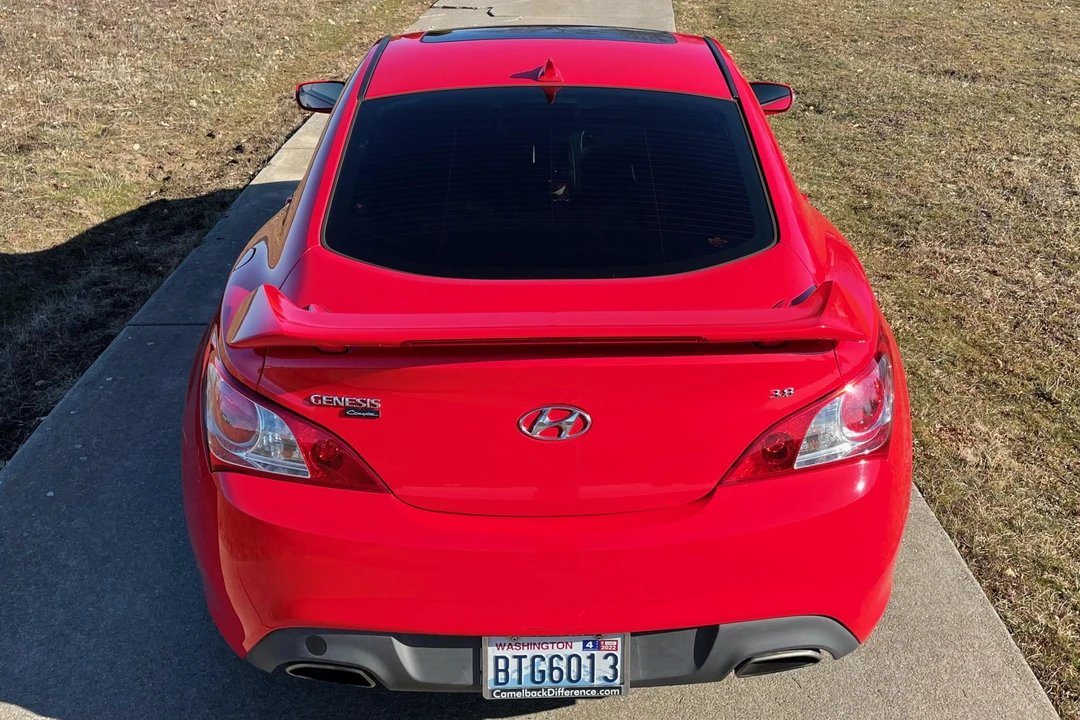 2012 Hyundai Genesis Coupe - Image 5 of 29