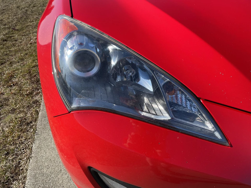 2012 Hyundai Genesis Coupe - Image 18 of 29