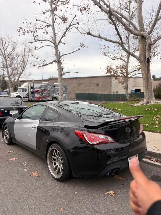 2012 Hyundai Genesis Coupe - Image 2 of 9