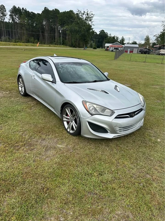 2012 Hyundai Genesis Coupe - Image 3 of 8