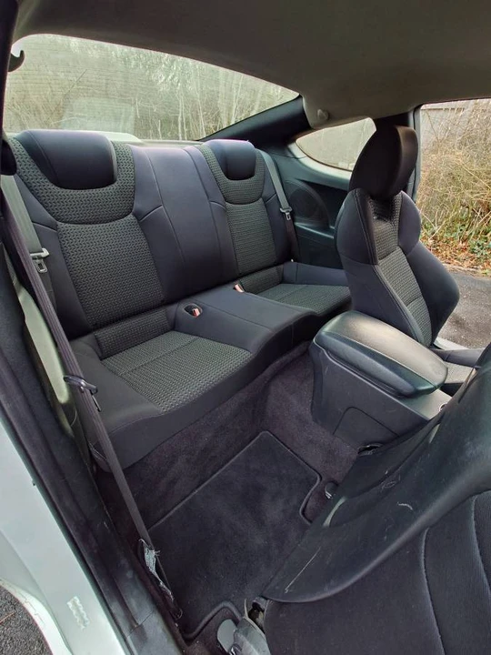 2012 Hyundai Genesis Coupe - Image 7 of 16
