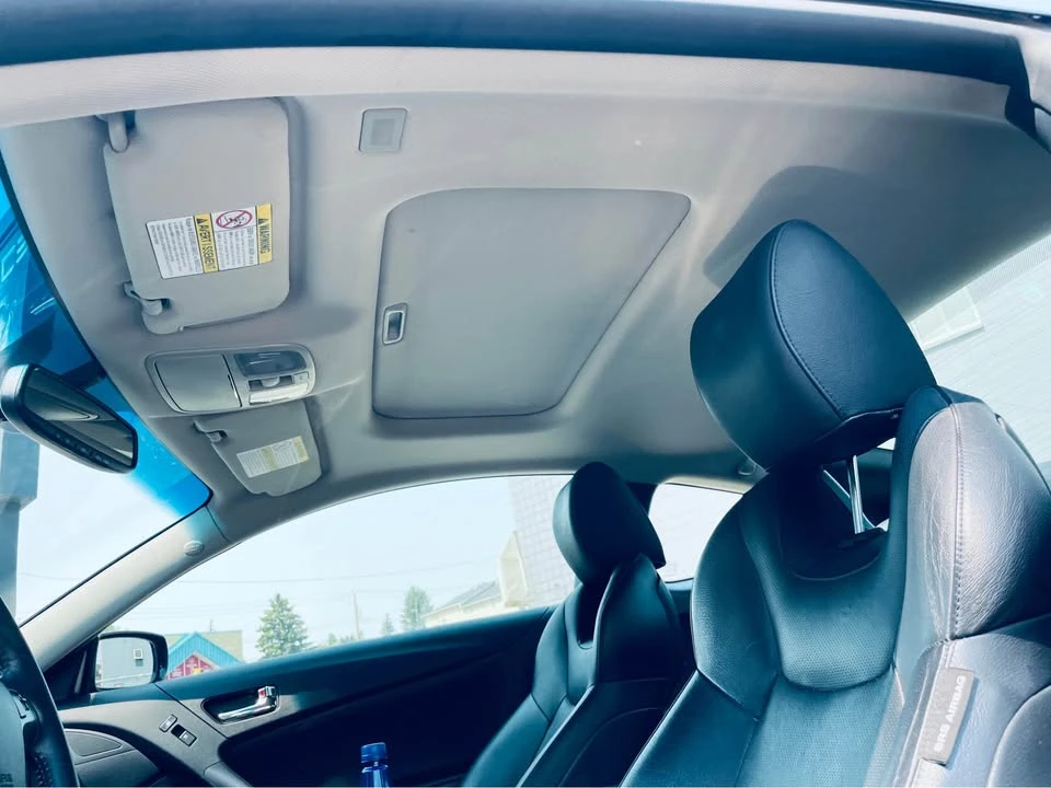 2012 Hyundai Genesis Coupe - Image 14 of 18