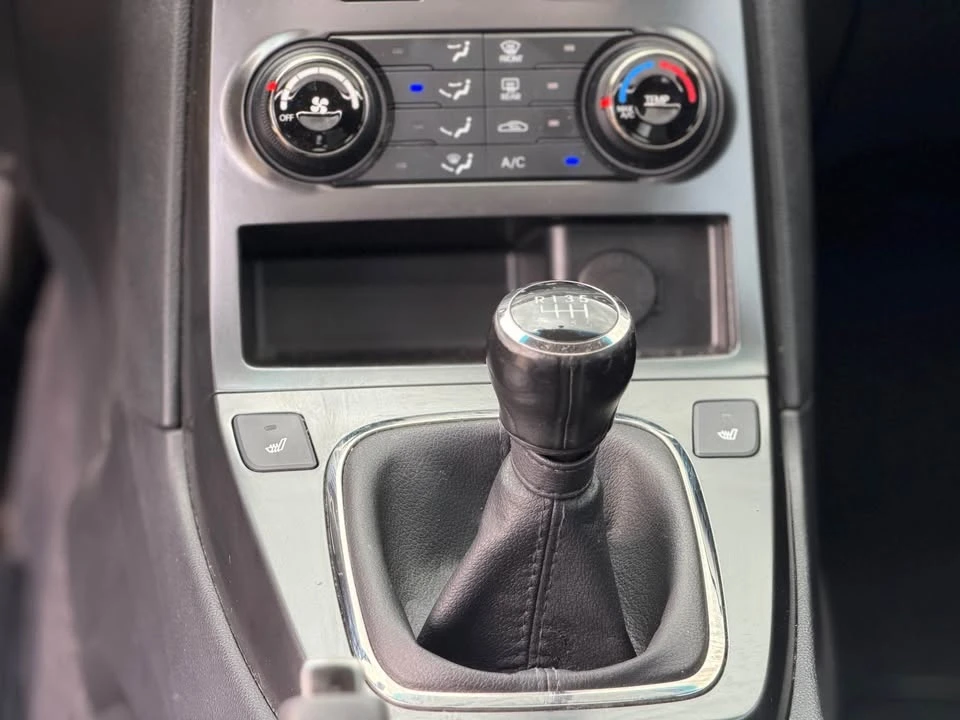2012 Hyundai Genesis Coupe - Image 15 of 20