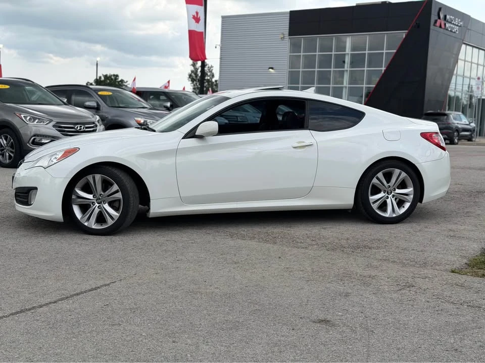 2012 Hyundai Genesis Coupe - Image 2 of 20