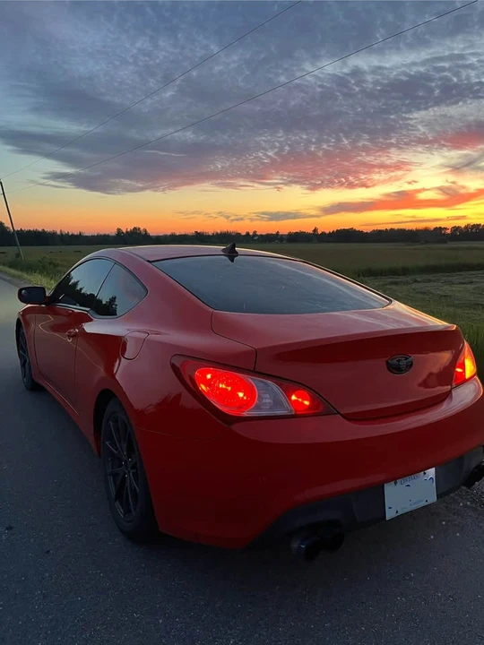 2012 Hyundai Genesis Coupe - Image 2 of 6