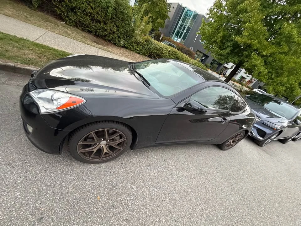 2012 Hyundai Genesis Coupe - Image 2 of 20