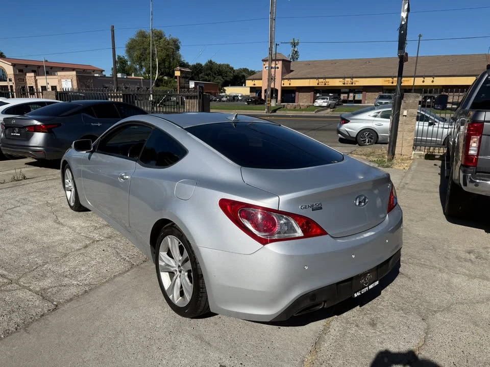 2012 Hyundai Genesis Coupe - Image 9 of 20