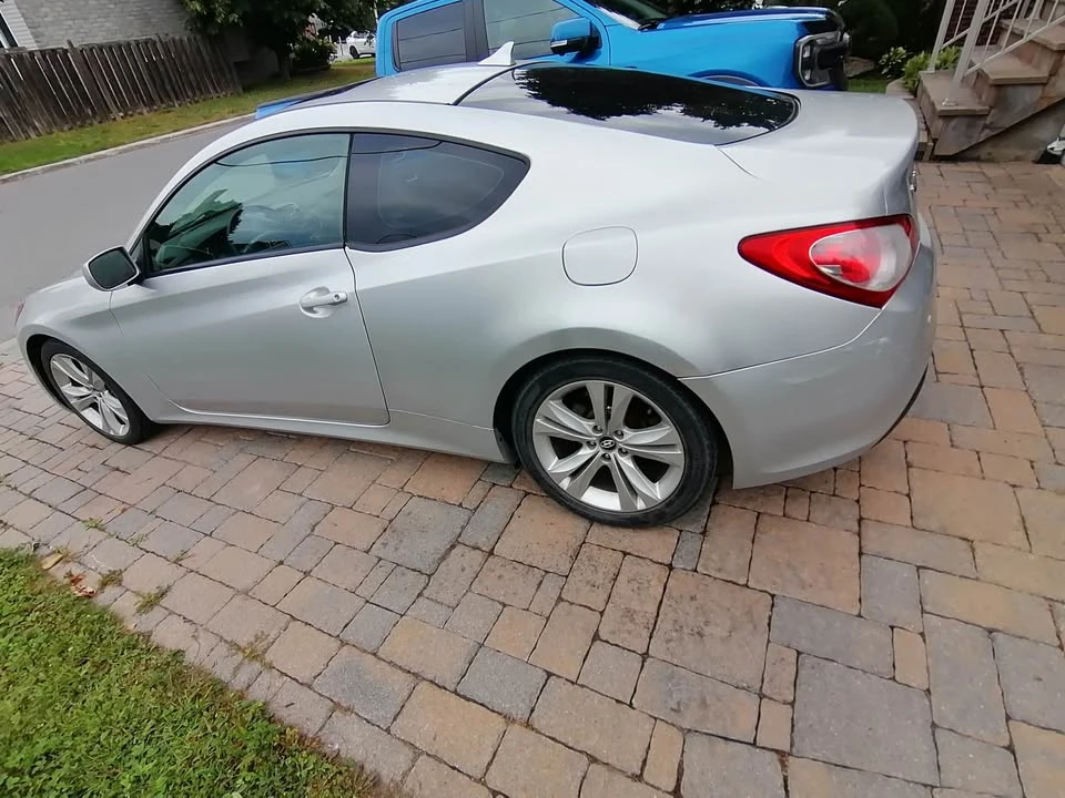 2012 Hyundai Genesis Coupe - Image 3 of 11