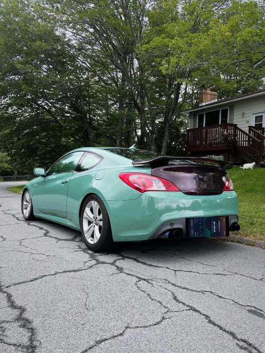 2012 Hyundai Genesis Coupe - Image 10 of 11