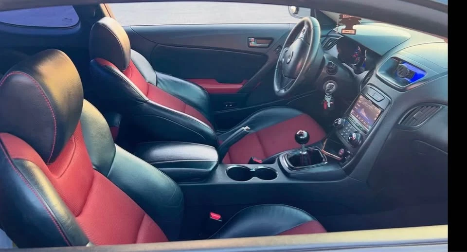 2012 Hyundai Genesis Coupe - Image 8 of 8