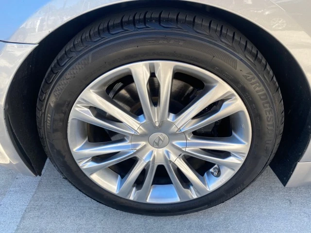 2012 Hyundai Genesis - Image 20 of 22
