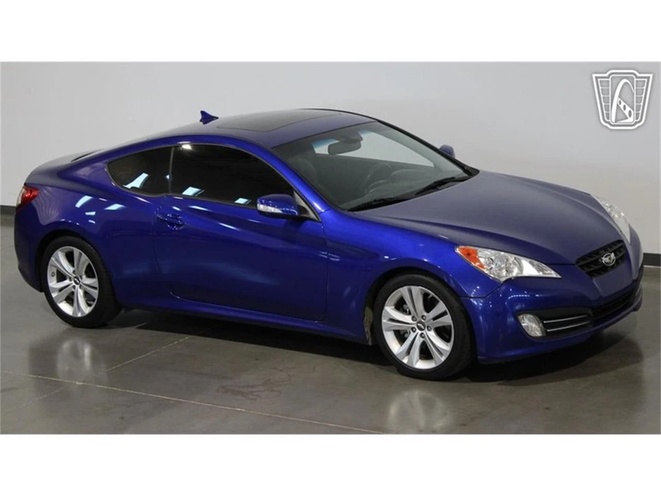 2012 Hyundai Genesis - Image 6 of 31