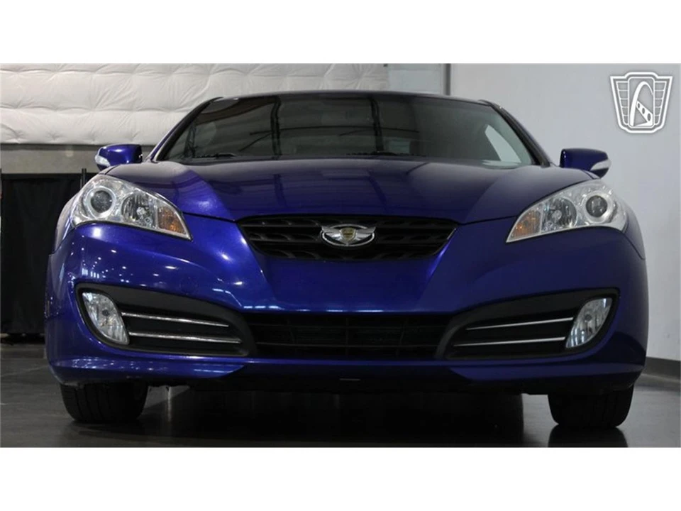 2012 Hyundai Genesis - Image 21 of 31