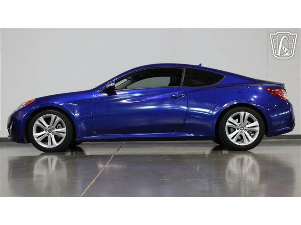 2012 Hyundai Genesis - Image 27 of 31