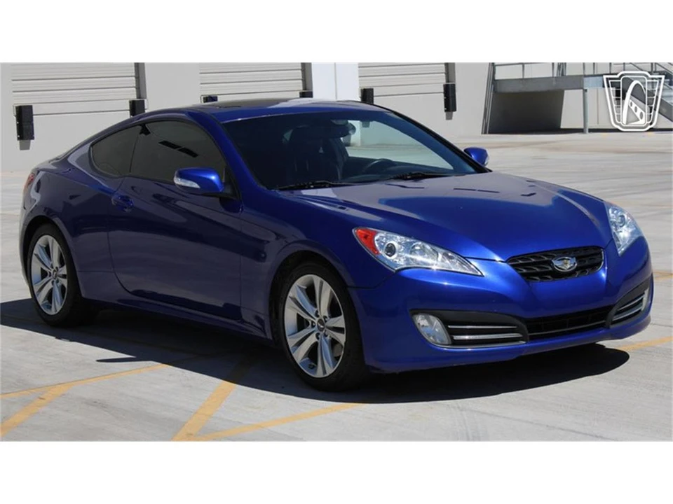 2012 Hyundai Genesis - Image 3 of 31