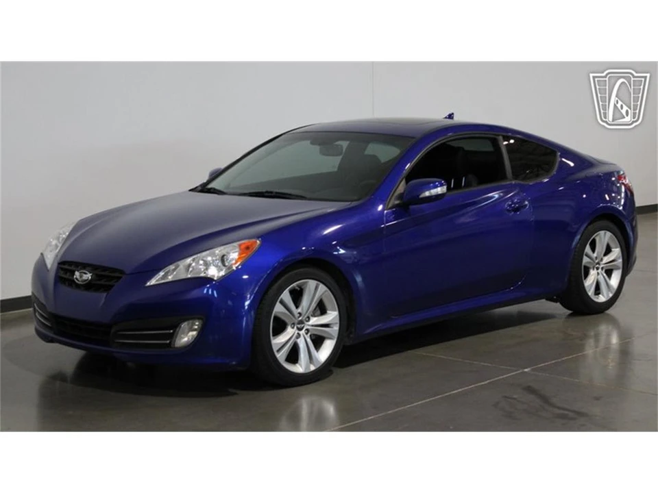 2012 Hyundai Genesis - Image 20 of 31