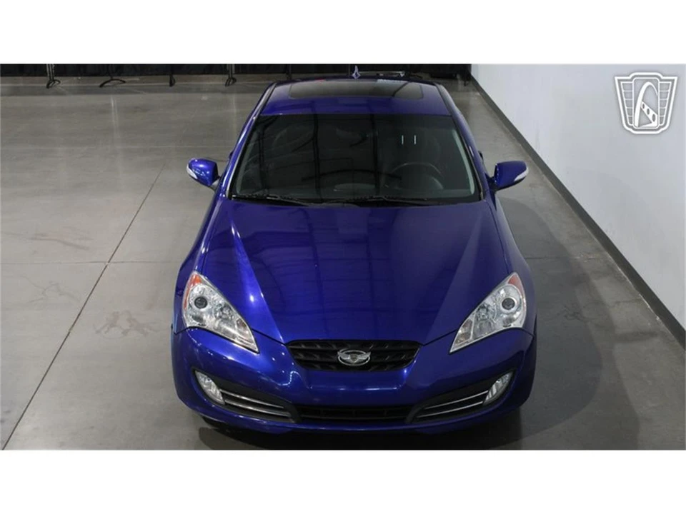2012 Hyundai Genesis - Image 5 of 31