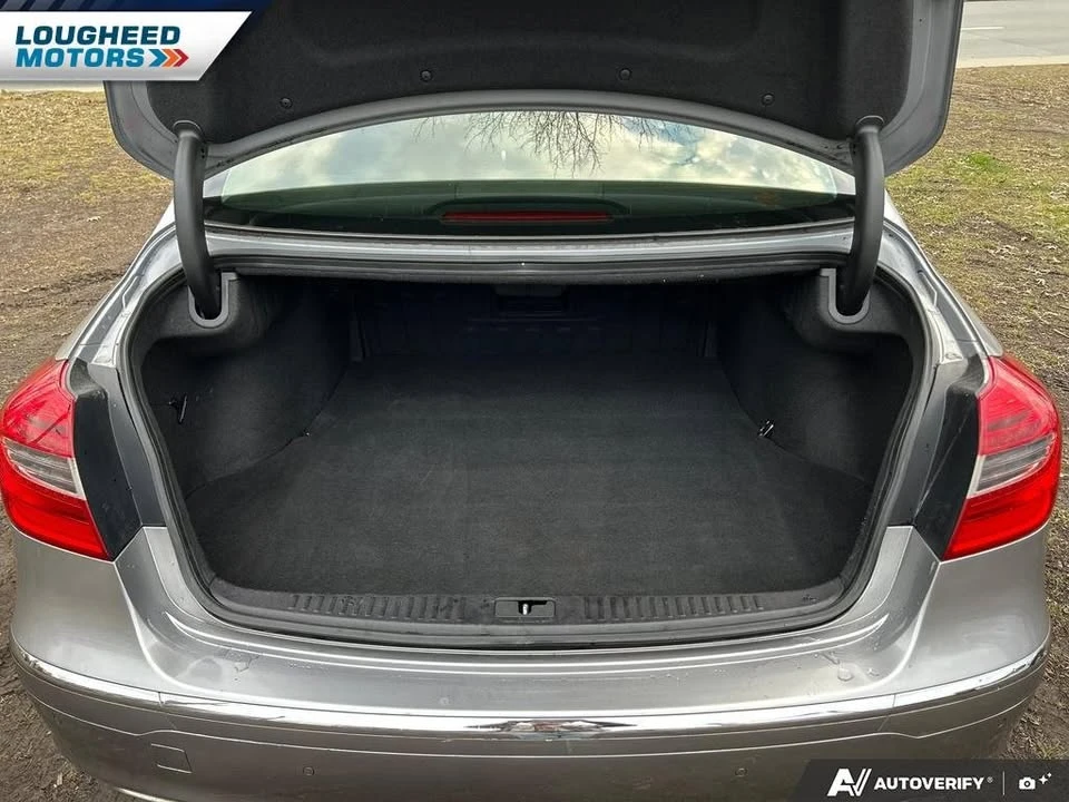 2012 Hyundai Genesis - Image 7 of 20