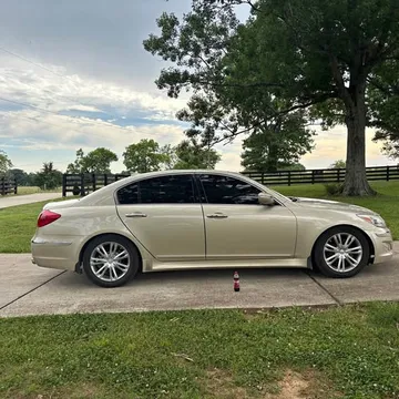 2012 Hyundai Genesis V6 Sedan
