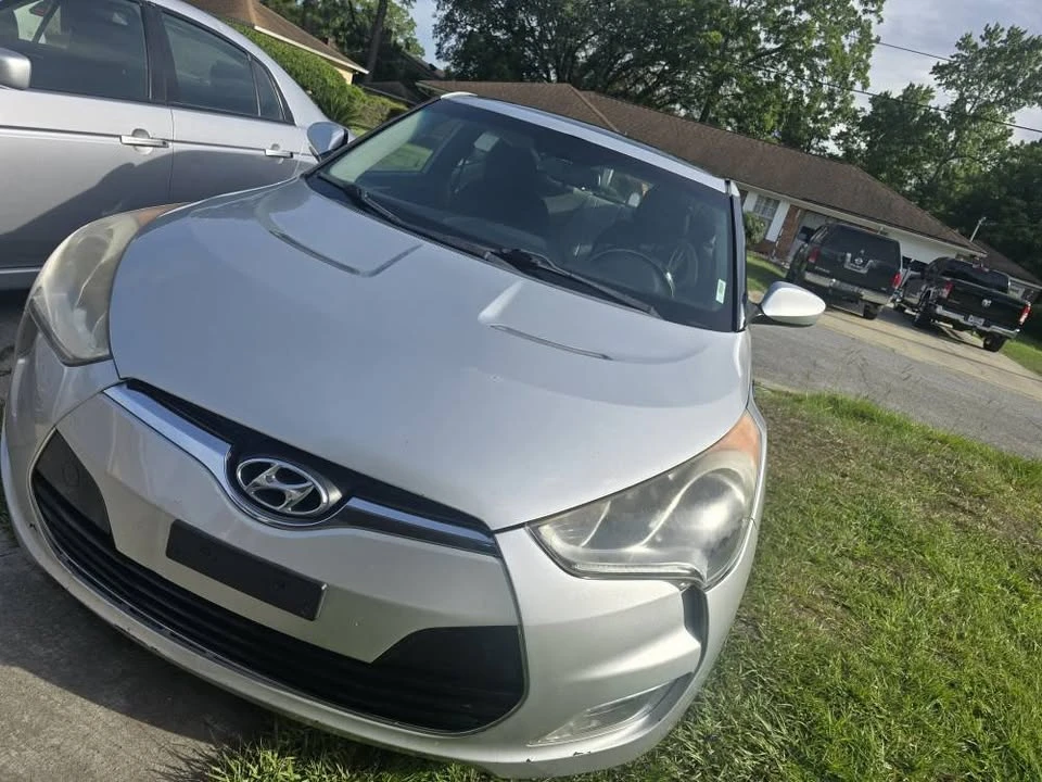 2012 Hyundai Veloster - Image 4 of 10