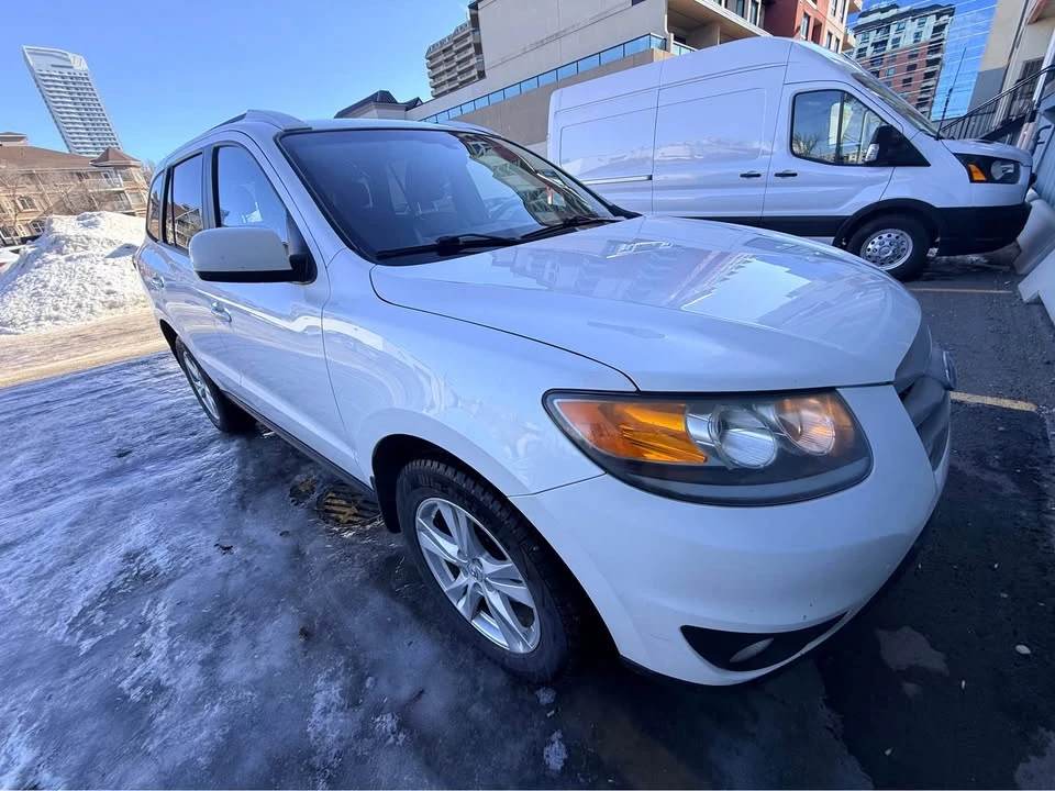 2012 Hyundai Santa Fe - Image 3 of 20