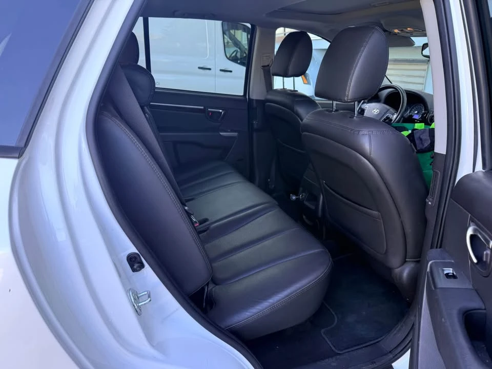 2012 Hyundai Santa Fe - Image 15 of 20