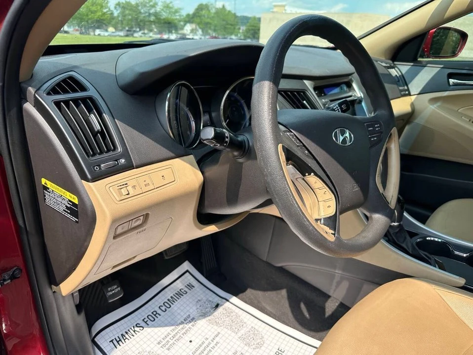 2012 Hyundai Sonata - Image 15 of 20