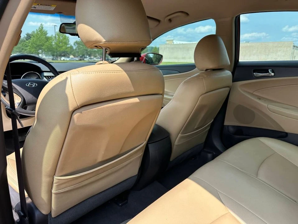 2012 Hyundai Sonata - Image 18 of 20